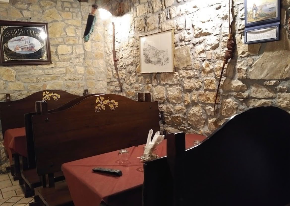 La sala del Tavern